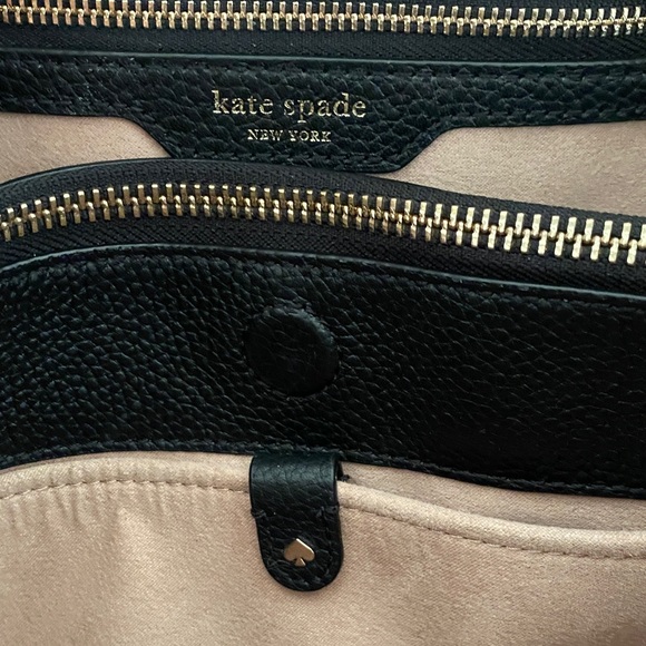 SOLD! KATE SPADE Knott Large Shoulder in Bag Black Pebbled Leather - Picture 11 of 17
